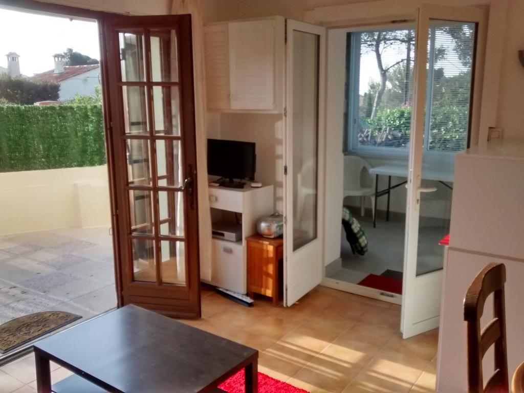Villa Veronique Saint-Raphaël Esterno foto